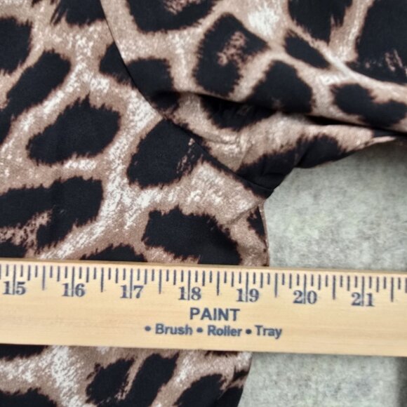 Womens Long Sleeve Leopard Print Blouse With Decorative Black Flower Accents - Picture 6 of 6